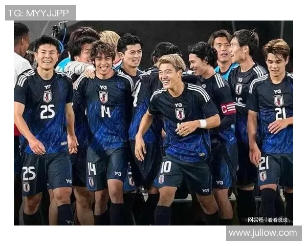 日本53岁足球明星重返赛场再创辉煌引发球迷热议与期待 日本53岁足球明星重返赛场再创辉煌引发球迷热议与期待