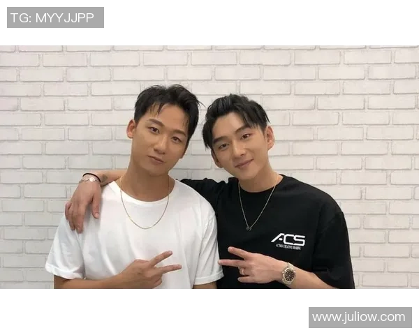 武汉羽毛球队勇夺最新团队协作榜首位置引领羽坛风潮 武汉羽毛球队勇夺最新团队协作榜首位置引领羽坛风潮