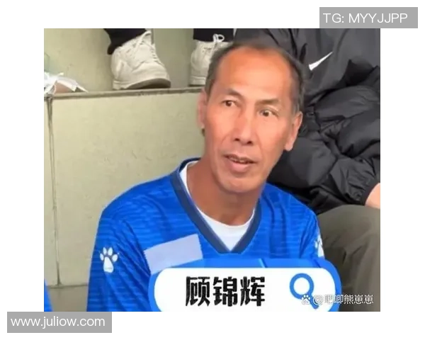 足球明星幽默调侃中国足球现状引发热议球迷反应各异 足球明星幽默调侃中国足球现状引发热议球迷反应各异