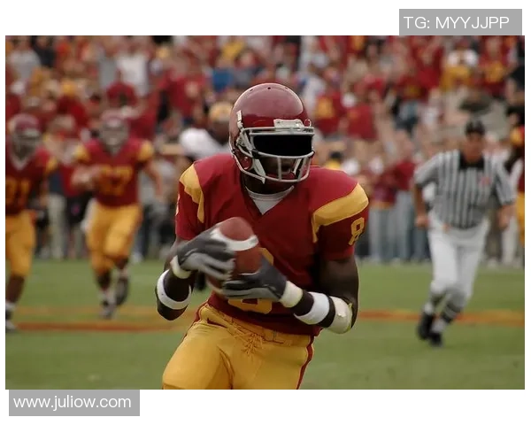 足球明星在赛场上激烈对抗的精彩瞬间与动人时刻合集 足球明星在赛场上激烈对抗的精彩瞬间与动人时刻合集