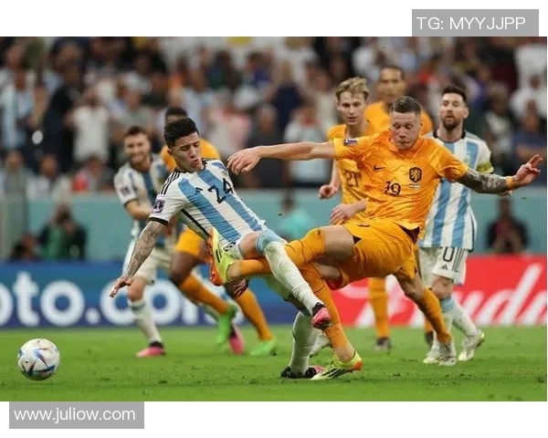 足球明星齐聚卡塔尔观看精彩赛事视频回顾与感受分享