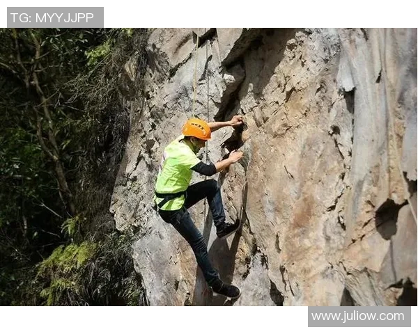 陈磊独家分享排球心得与技巧助你提升竞技水平与团队配合能力 陈磊独家分享排球心得与技巧助你提升竞技水平与团队配合能力
