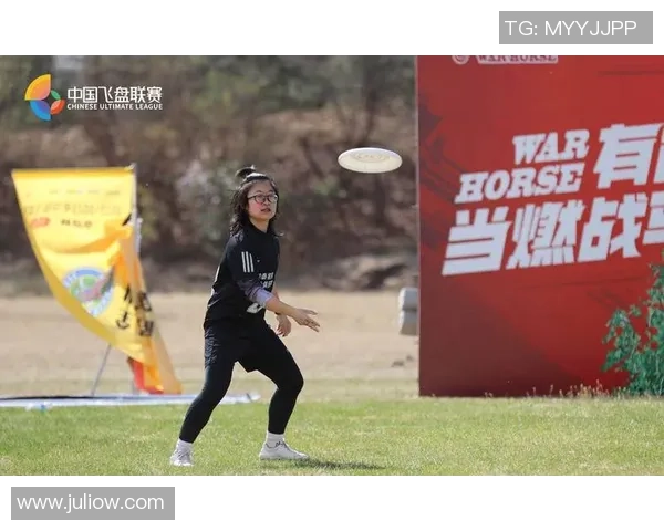 飞盘评论：重庆飞盘队的中路突破得失